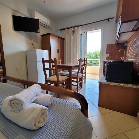 Vila Mihasi Ksamil Exteriér fotografie